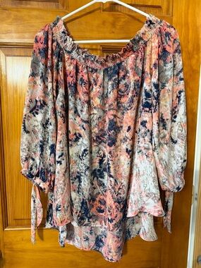 a.n.a Coral and Navy Off-Shoulder Peasant Tunic